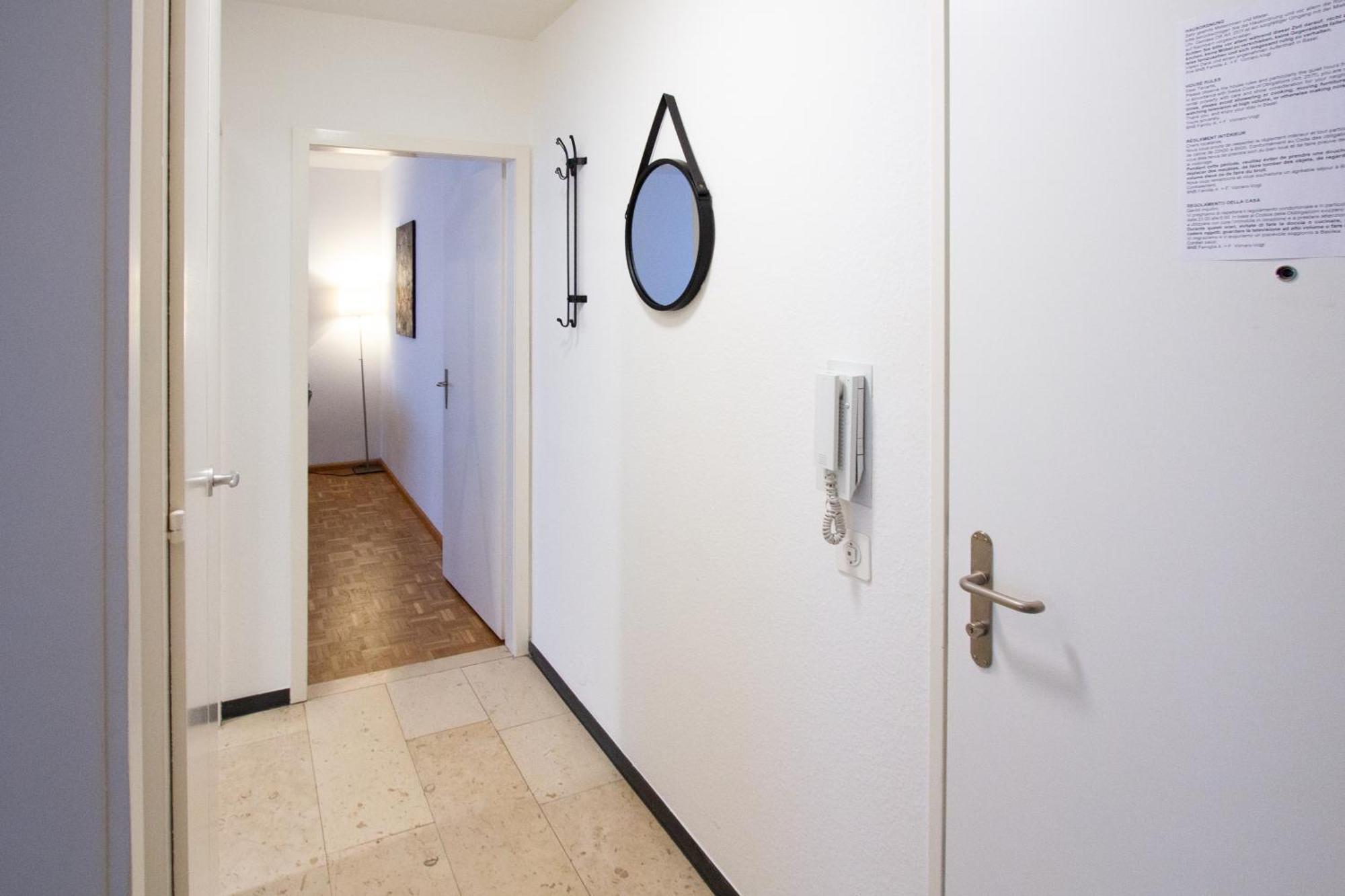 Gemuetliche Grosse Wohnung Naehe Uni Bâle Extérieur photo