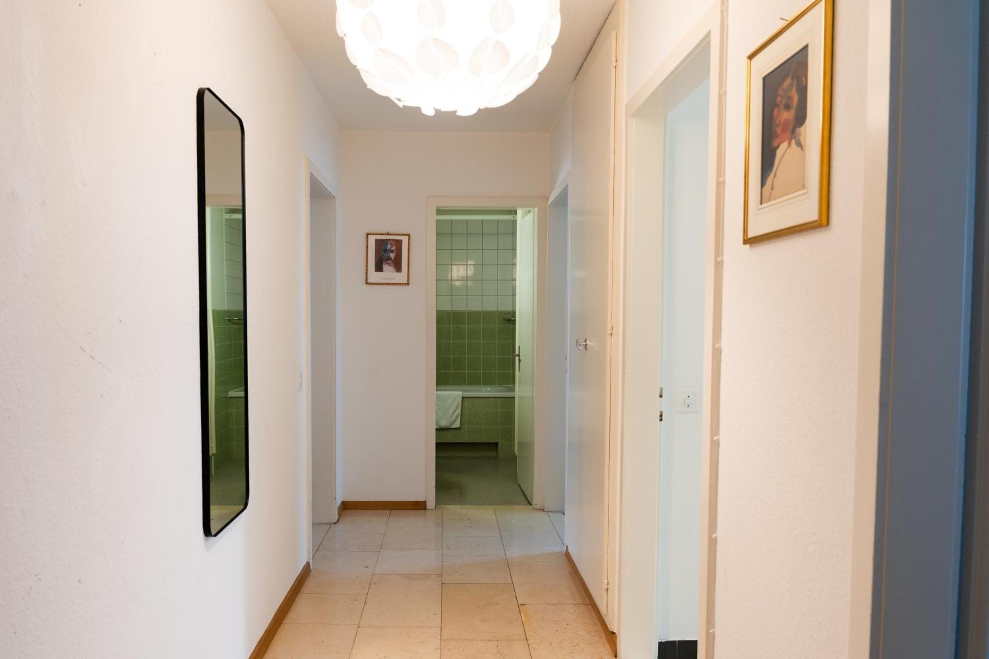 Gemuetliche Grosse Wohnung Naehe Uni Bâle Extérieur photo